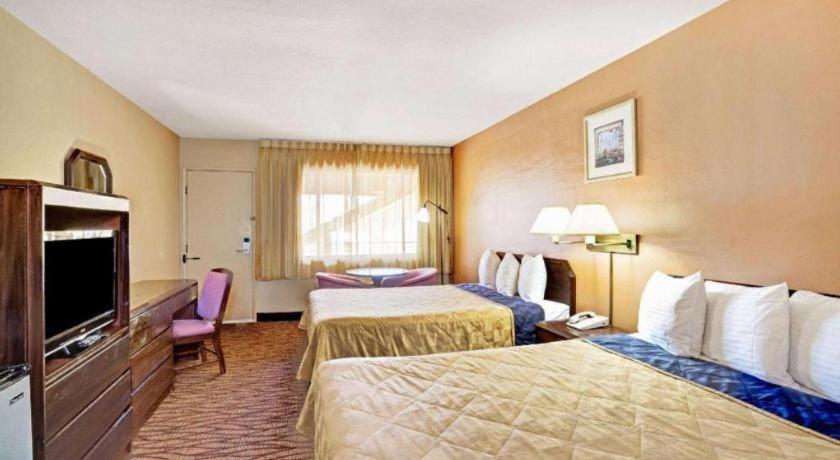 Howard Johnson By Wyndham South Lake Tahoe Eksteriør billede