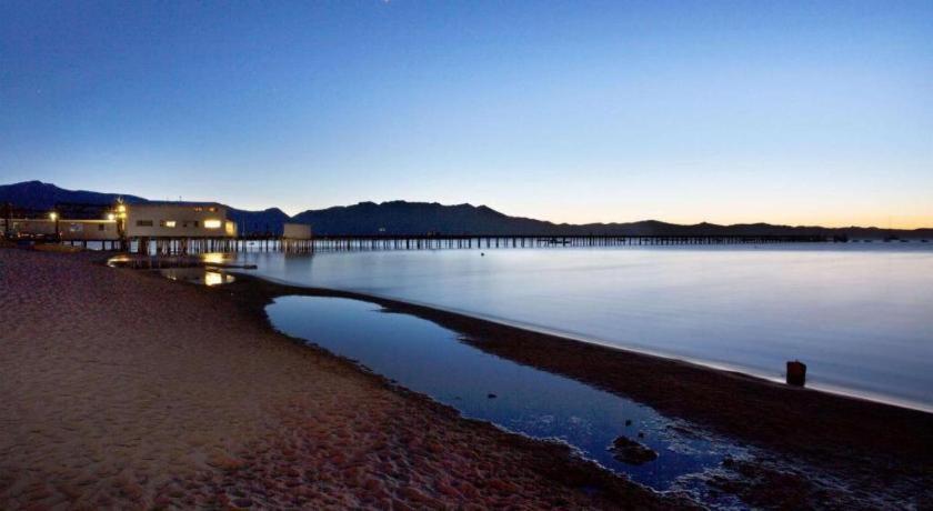 Howard Johnson By Wyndham South Lake Tahoe Eksteriør billede